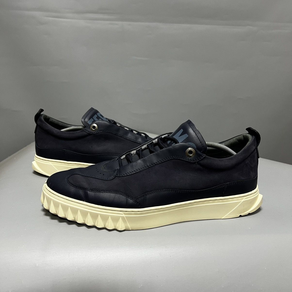 Salvatore Ferragamo Salvatore Ferragamo Navy Blue Leather Sneakers Men's Size US 9 / EU 42 - 1 Thumbnail