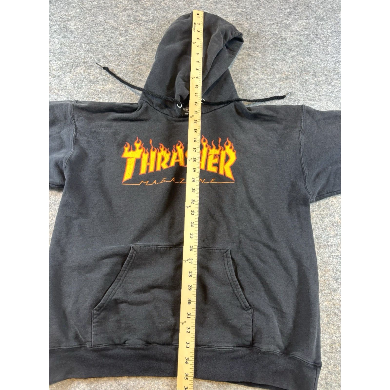 Thrasher VINTAGE Thrasher Hoodie Mens Distressed Flame Graphic Print 9s Grunge Black Yellow Red M Crew Neck Pullover Hooded Pockets Knit Cotton Size US M / EU 48-50 / 2 - 3 Thumbnail