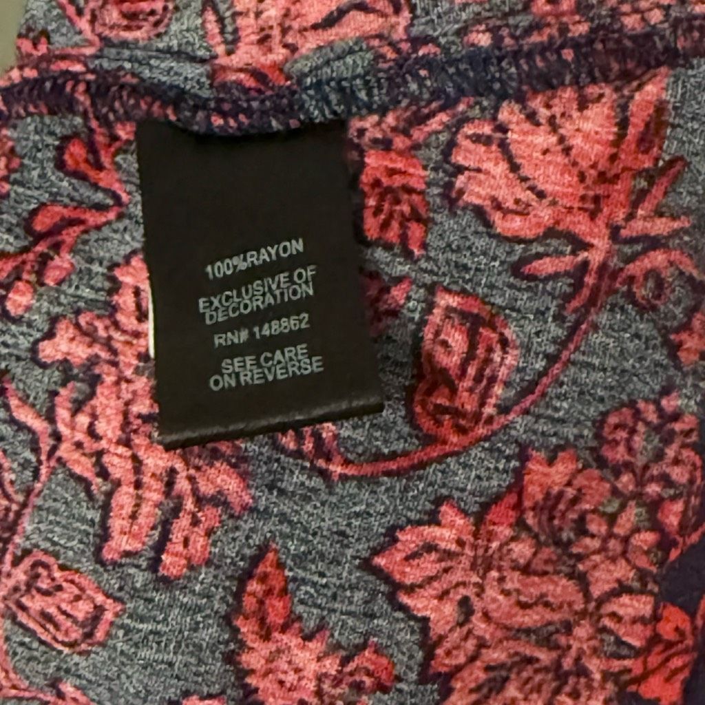 Other Torrid Navy Blue & Red Embroidered Crinkle Gauze Babydoll To Size L / US 10 / IT 46 - 11 Thumbnail