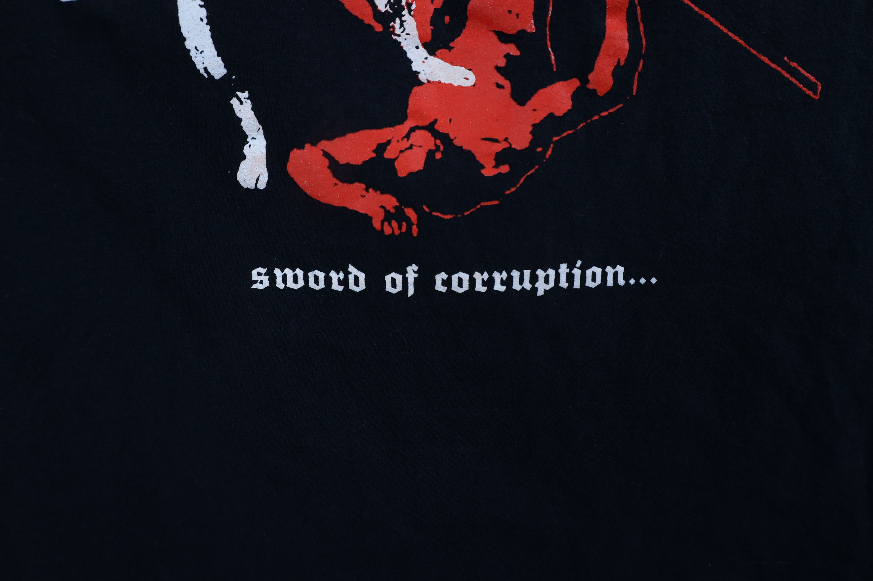 Vintage Streetwear of Corruption Hanging Fortress Metal Band T-Shirt Size US XL / EU 56 / 4 - 7 Thumbnail
