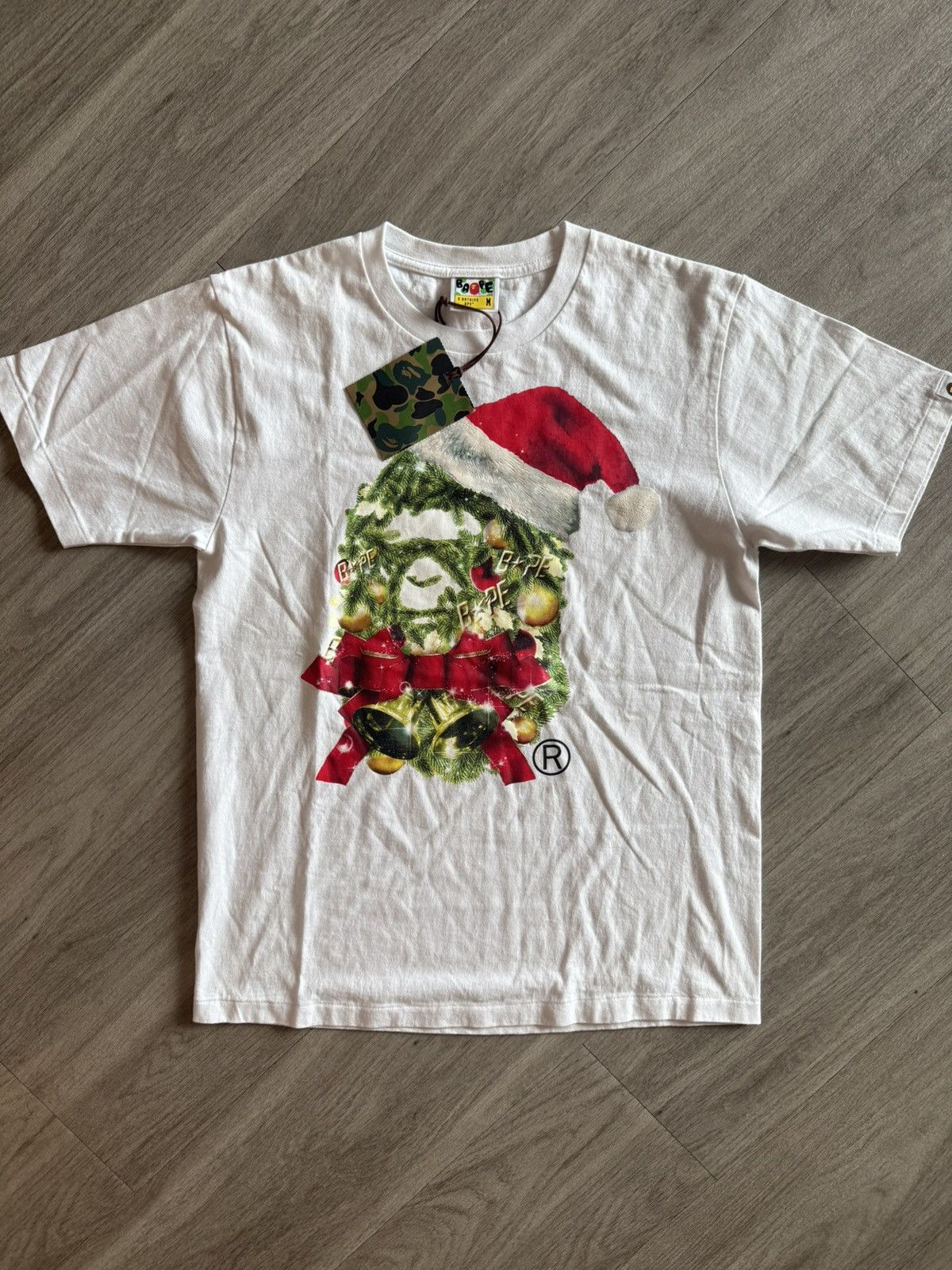 Bape Bape Grinch Tee Size US M / EU 48-50 / 2 - 1 Thumbnail