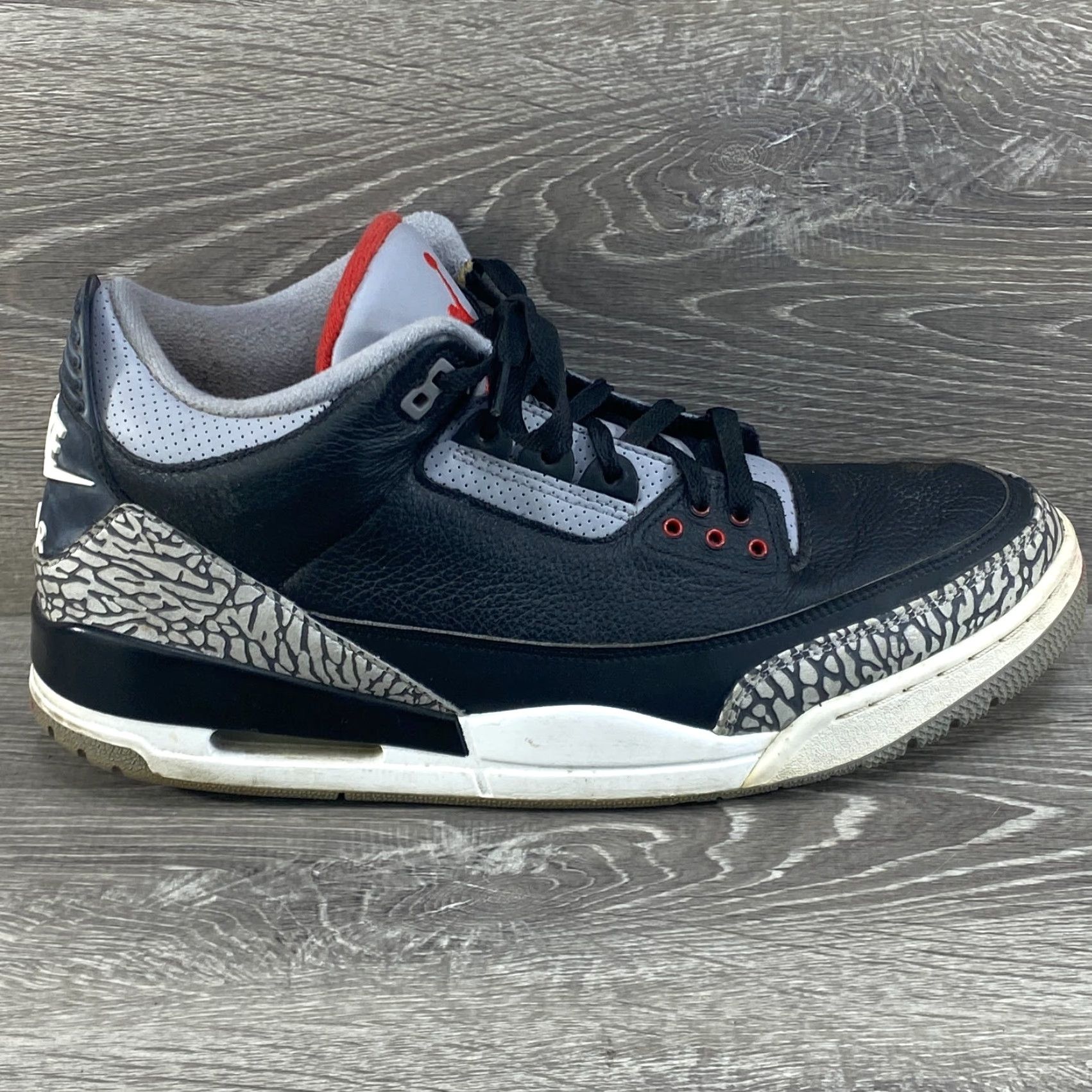 Nike Nike Air Jordan 3 Retro OG Black Cement 2017 Mens 13 854262-001 Black Red White Nike Air Jordan Sneaker Basketball Casual Retro Shoes Size US 12 / EU 45 - 2 Thumbnail