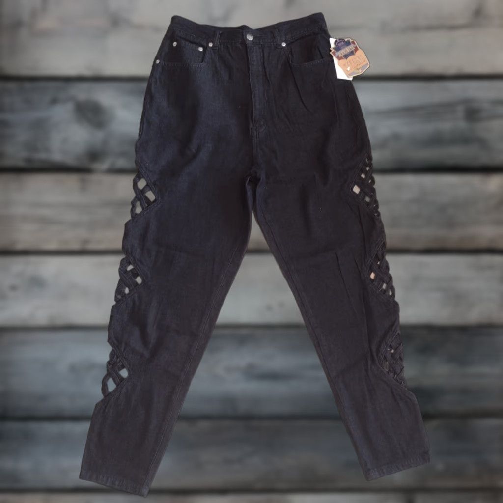 Vintage VINTAGE Stefano High Rise Jeans Women's 14 Denim Black 90s Mom NOS Pattern: Solid, Button, Zip Closure, Pockets, Diamond Side Design - 100% Cotton Size 36" / US 14 / IT 50 - 1 Thumbnail
