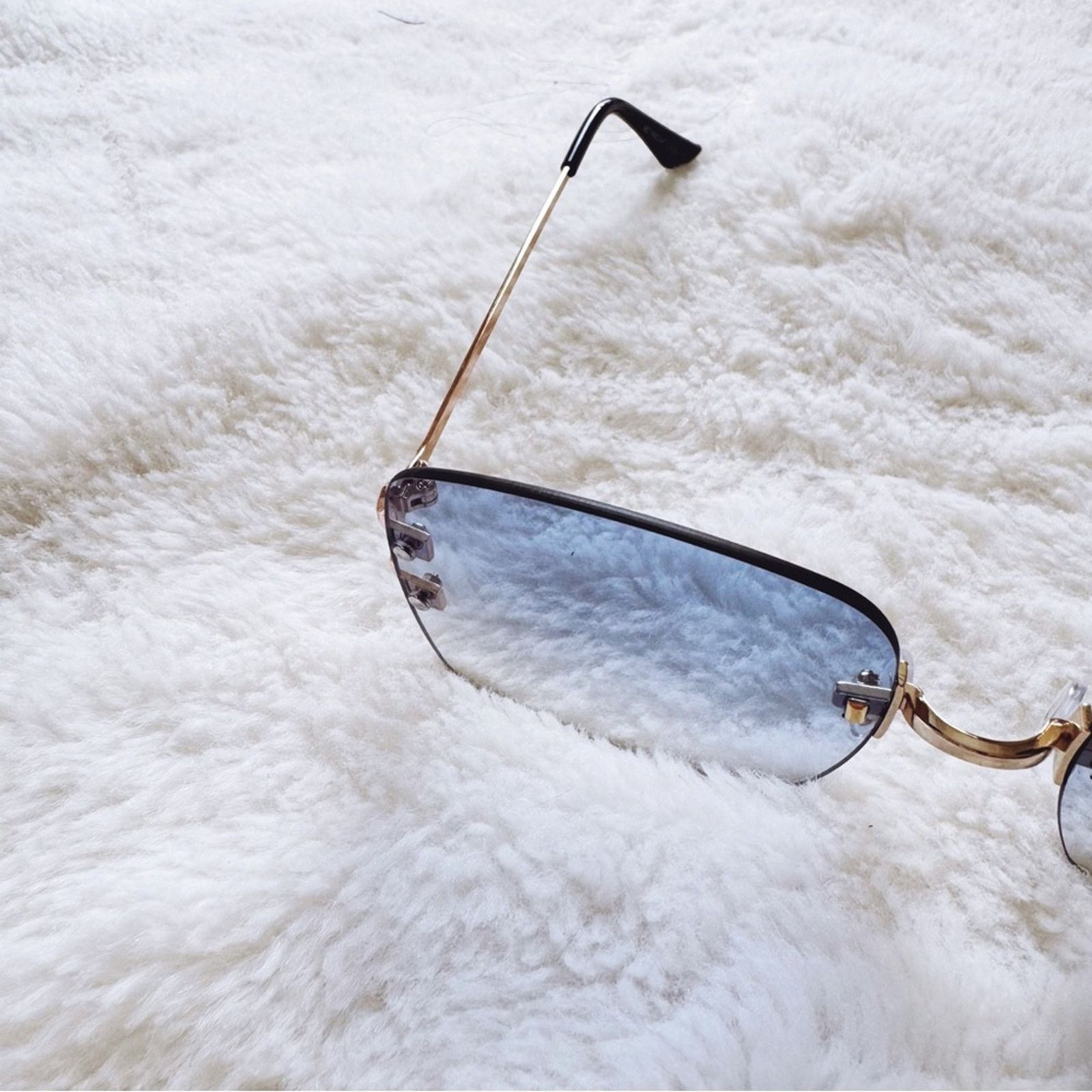 Other Laurel Clear Blue Rimless Sleek Sunglasses Size ONE SIZE - 5 Thumbnail
