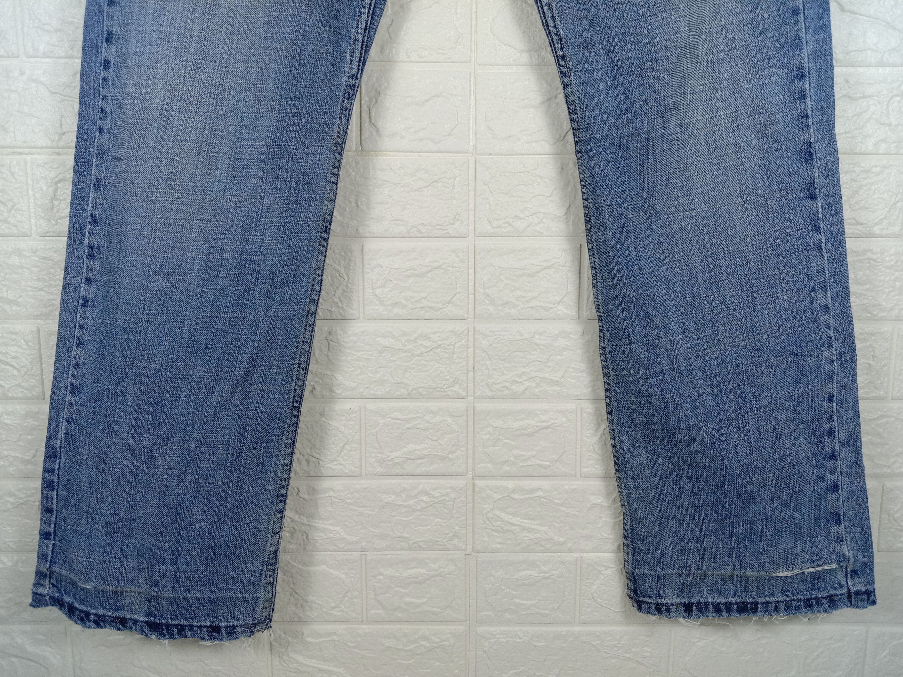 Levi's Vintage Levi's 514 Jeans Blue Wash Slim Straight Denim Size US 34 / EU 50 - 4 Thumbnail
