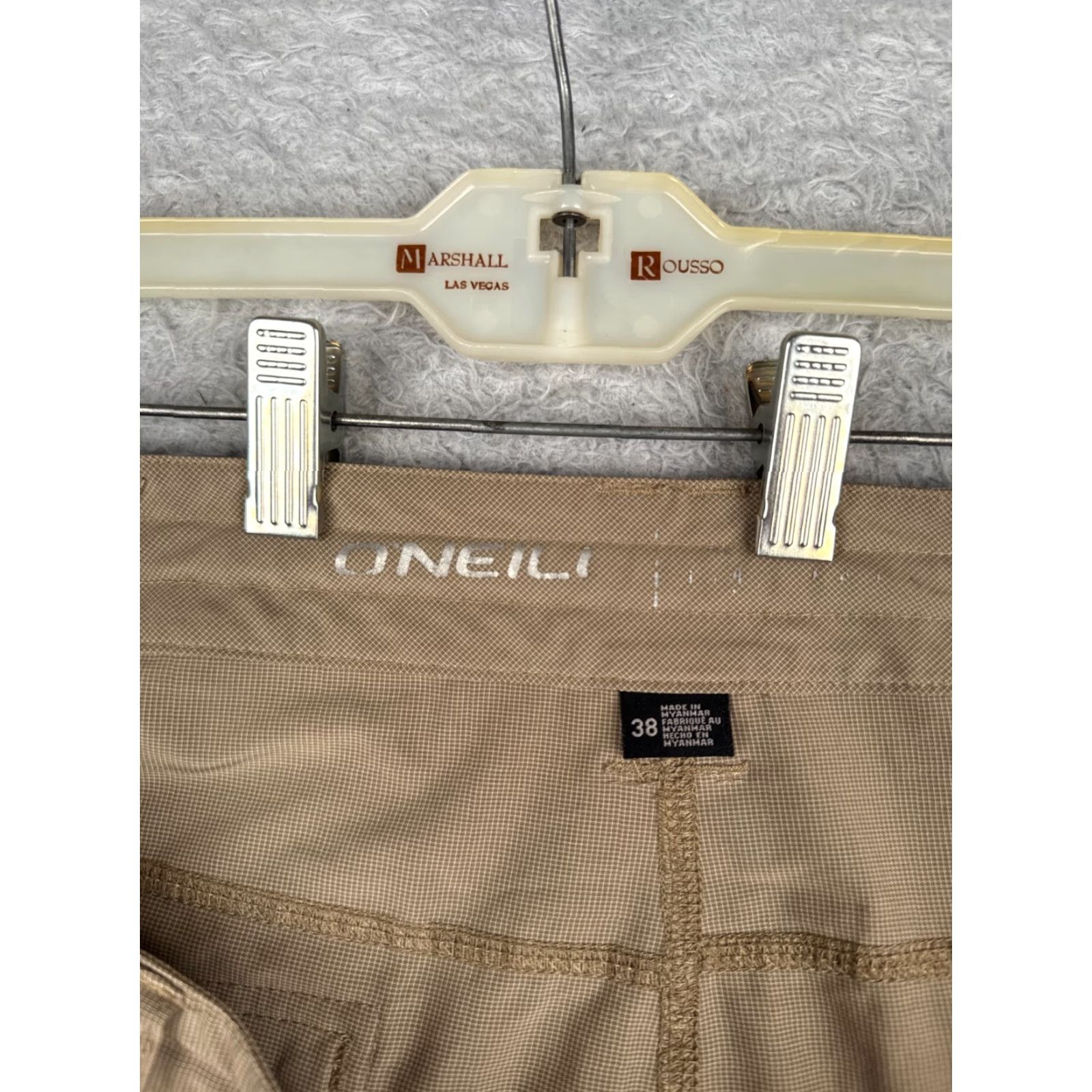 O'Neill ONeill Shorts Men 38 Beige Cargo Regular Fit Polyester Cotton Blend 38x9 Casual Beach Spring Summer 2000s Mens Size US 38 / EU 54 - 7 Thumbnail
