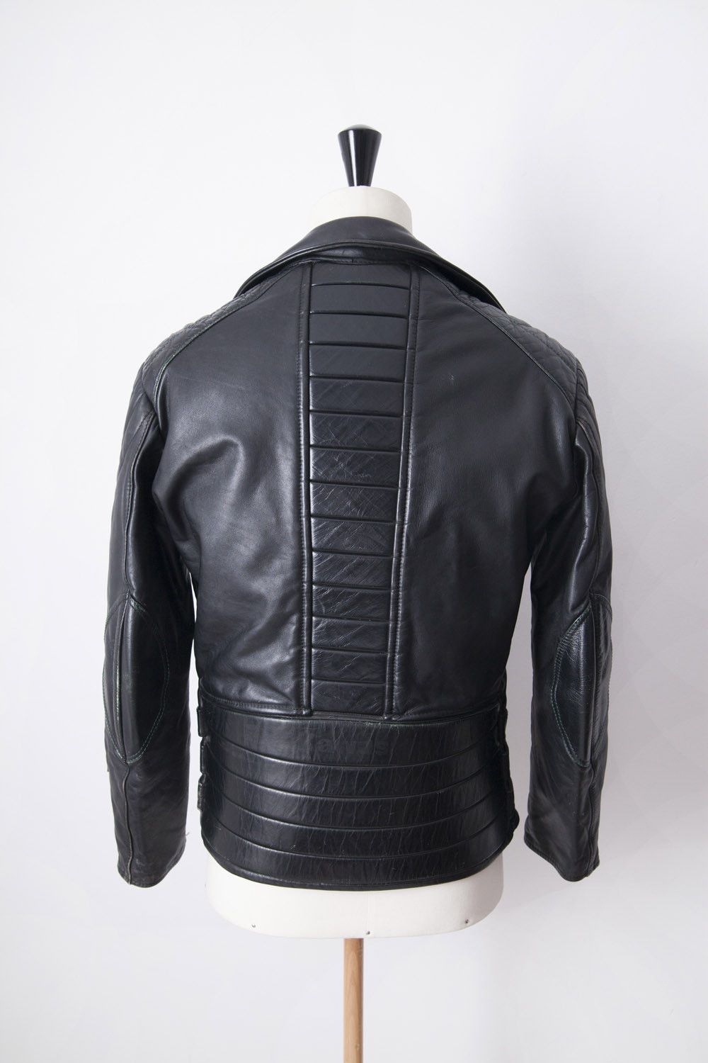 Vintage Vintage black leather biker jacket Size US M / EU 48-50 / 2 - 1 Thumbnail