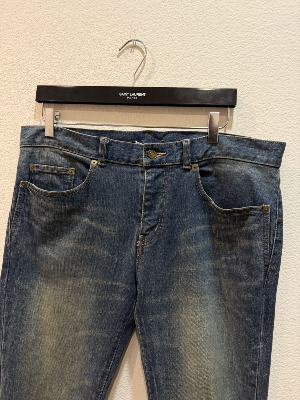 Saint Laurent Paris Medium Wash Knee Blow Out D02 Denim Jeans 32 Size US 36 / EU 52 - 2 Thumbnail