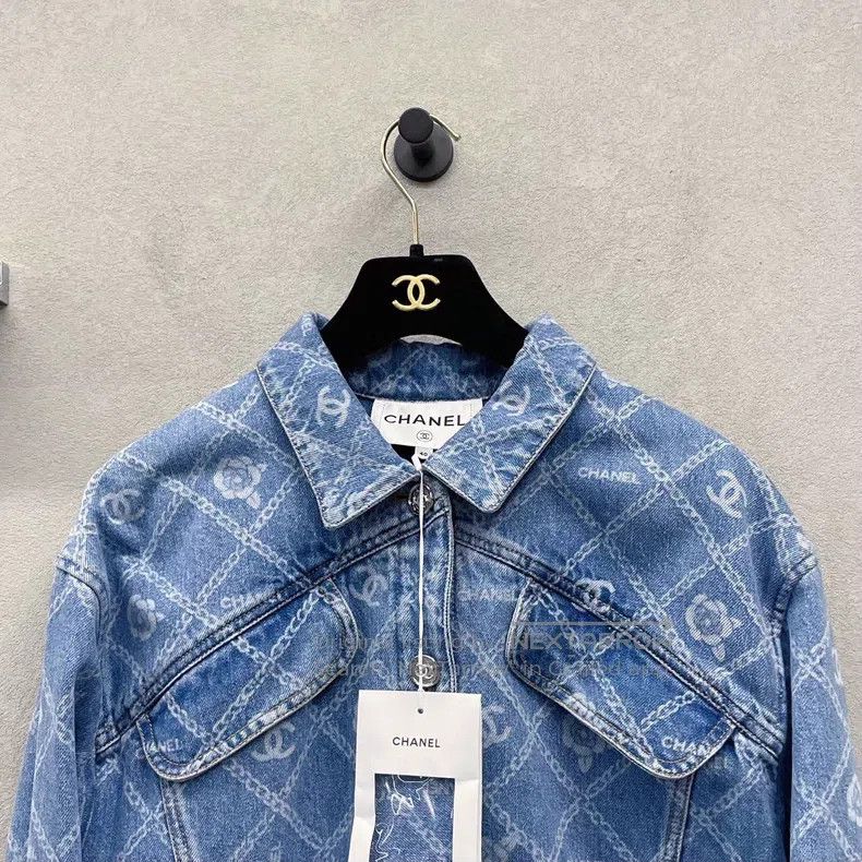Chanel Chanel Camelia blue denim jacket Size S / US 4 / IT 40 - 4 Thumbnail