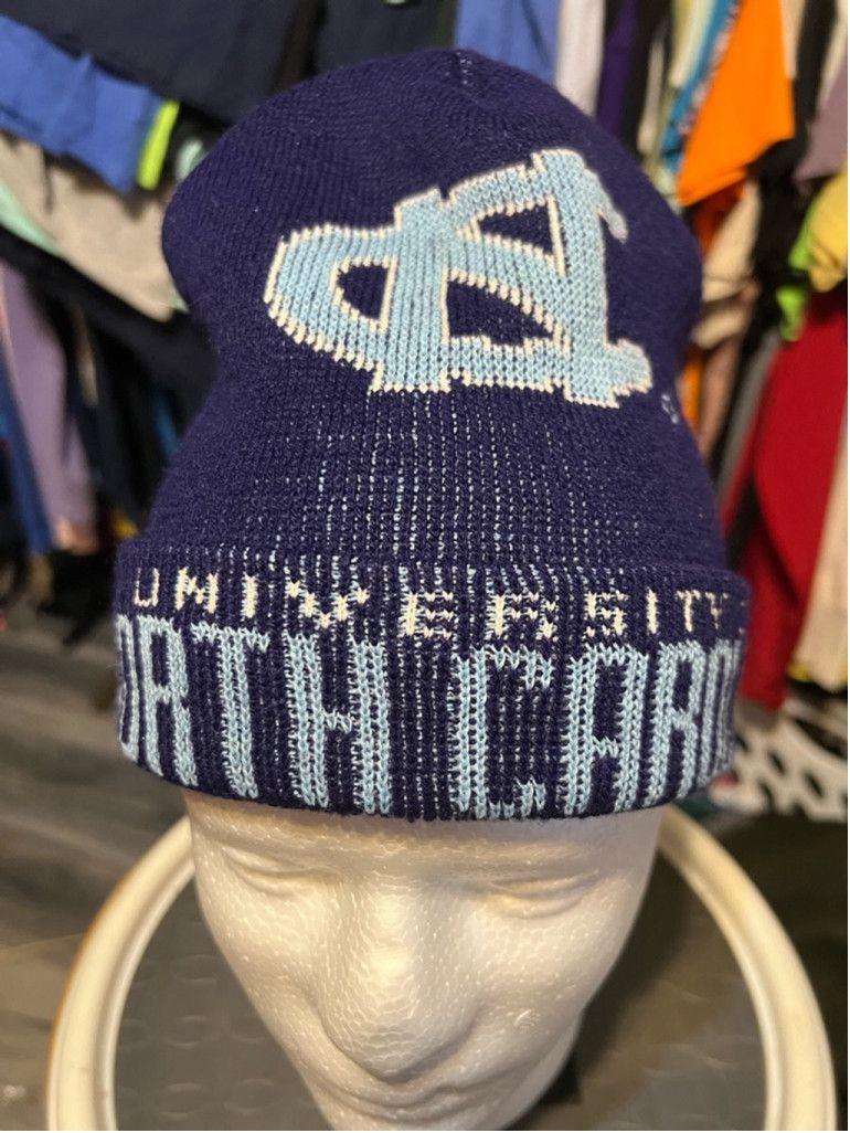 Vintage Vintage Unisex UNC Beanie Hat One Size Blue Size ONE SIZE - 1 Thumbnail