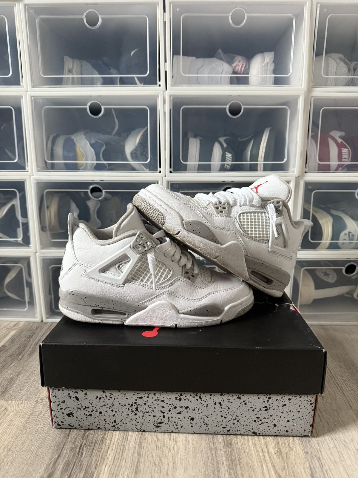 Jordan Brand Jordan 4s Size US 5 / EU 37 - 2 Thumbnail