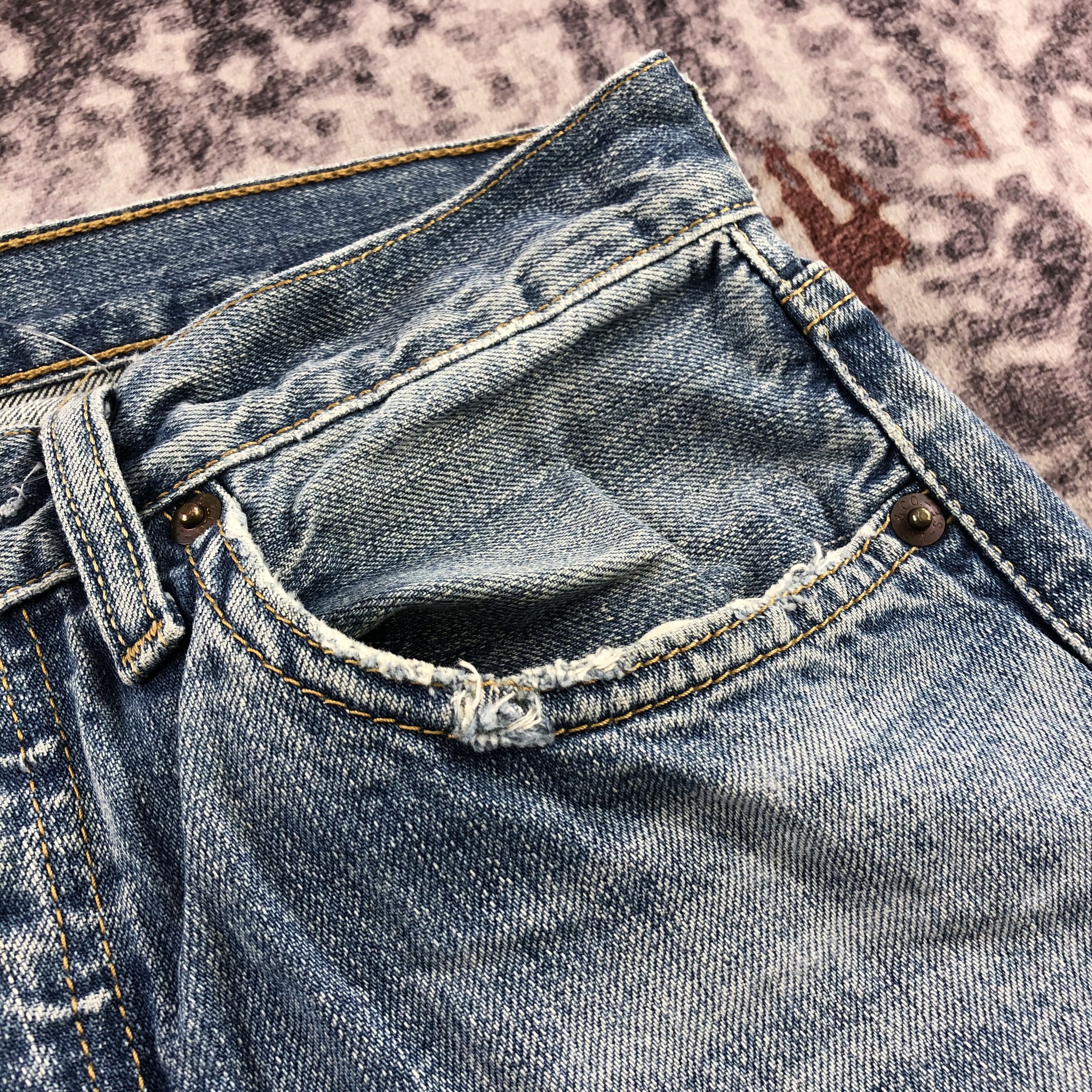 Levi's × Vintage 90s Vintage Blue Wash Levis 501 Jeans-JM2777 Size US 29 - 13 Thumbnail