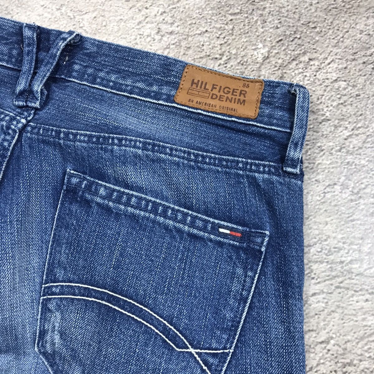 Vintage vintage tommy hilfiger denim jeans distressed flared 90s Size US 26 / EU 42 - 8 Thumbnail