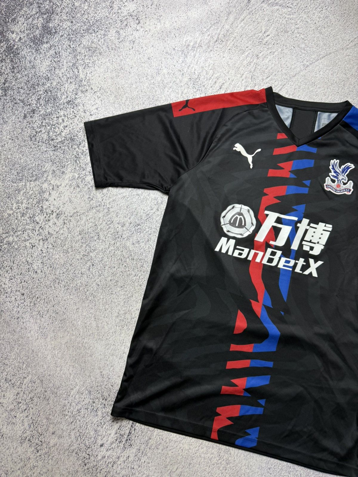 Puma Crystal Palace 2019 2020 Jersey Puma Player Davis #17 Size US M / EU 48-50 / 2 - 5 Thumbnail