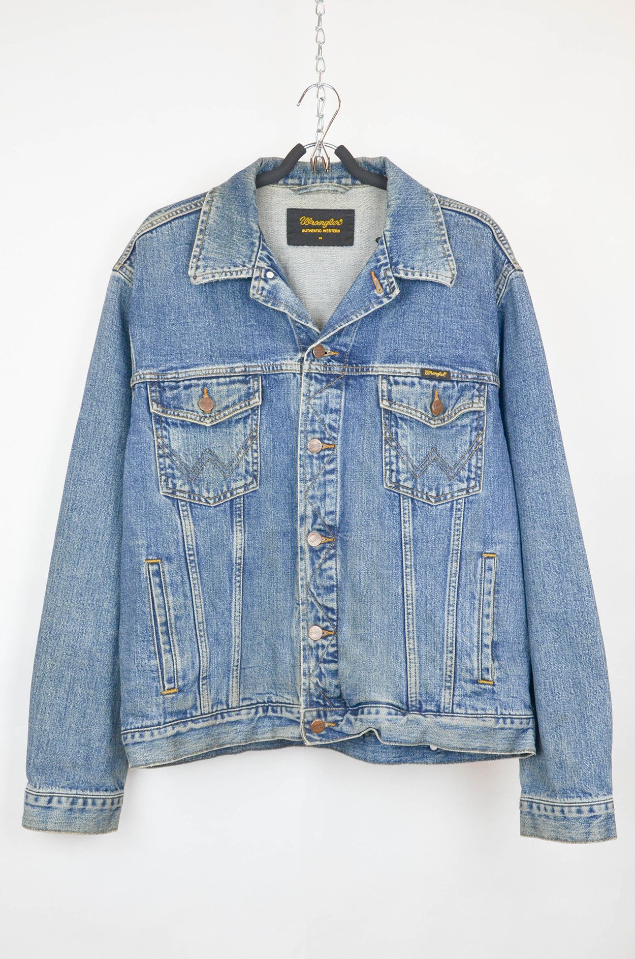 Wrangler Wrangler Vintage Denim Jacket – Authentic Western - Size XL Size US XL / EU 56 / 4 - 1 Thumbnail