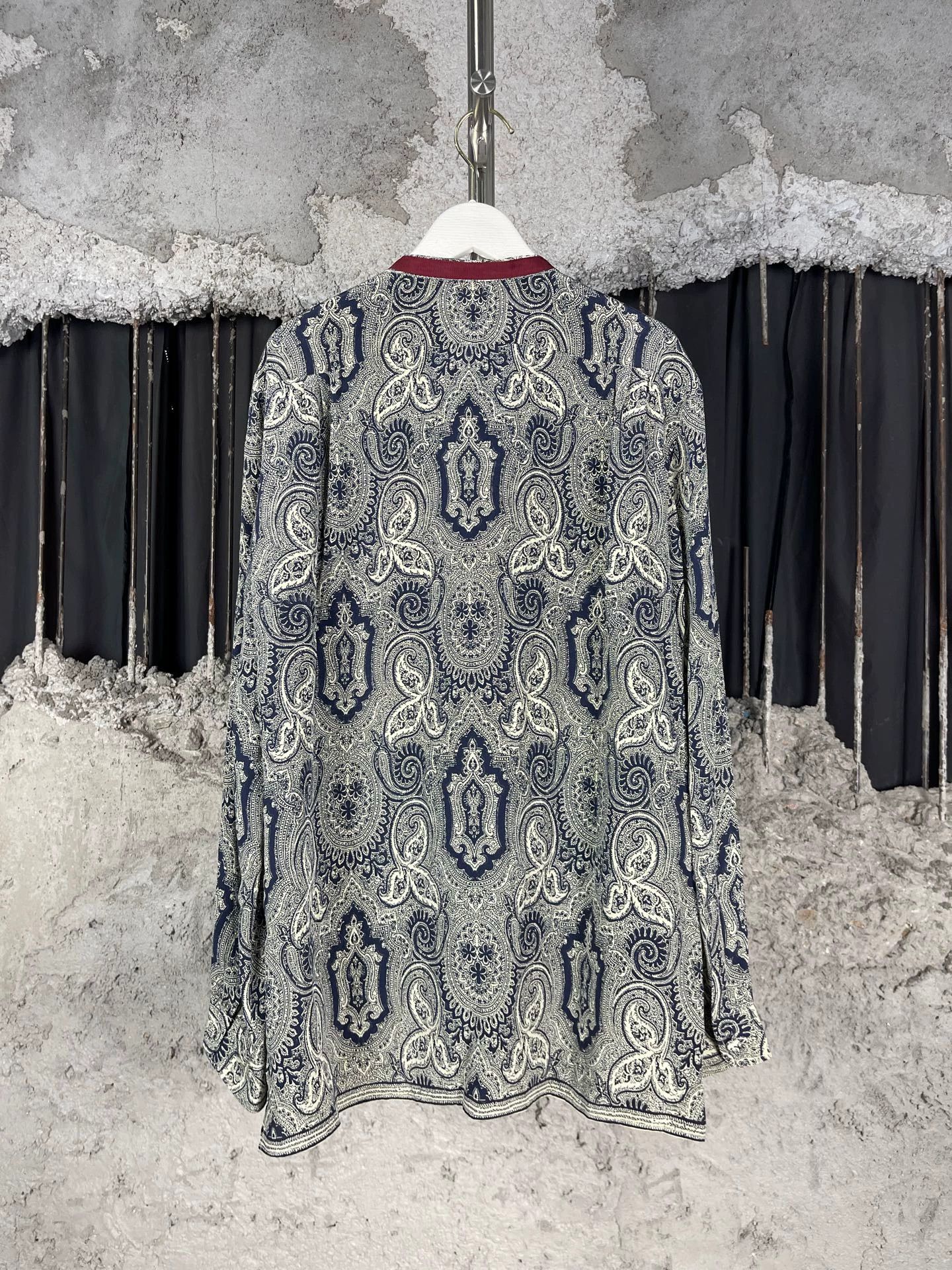 Gucci Gucci Crewneck Shirt 52 99 New Size M / US 6-8 / IT 42-44 - 2 Thumbnail