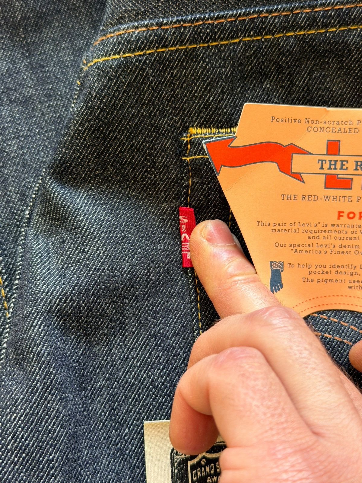 Levi's Vintage Clothing LVC 1944 1/100 WW2Cone Mills White Oak Perfect Imperfections Size US 28 / EU 44 - 6 Thumbnail