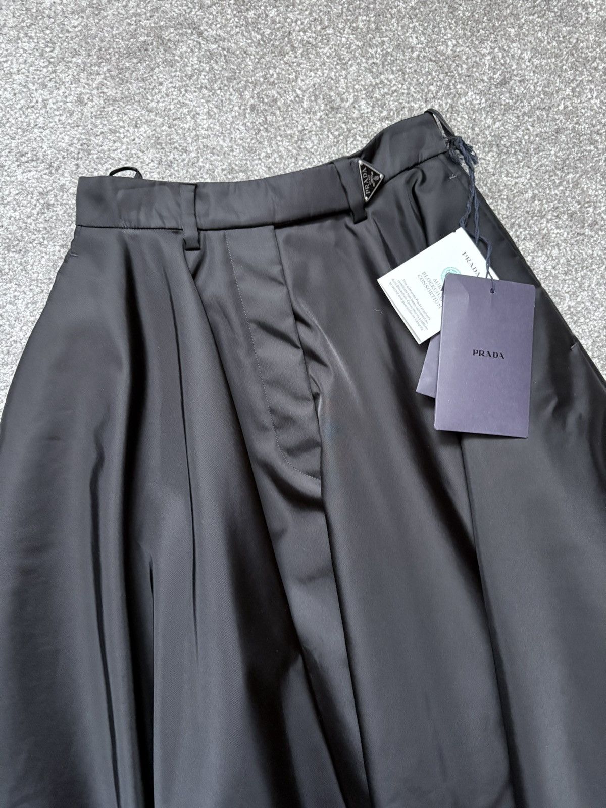Prada Prada Re-Nylon High Rise Pleated Skirt RRP $1,910 Size 25" / US 0 / IT 36 - 2 Thumbnail