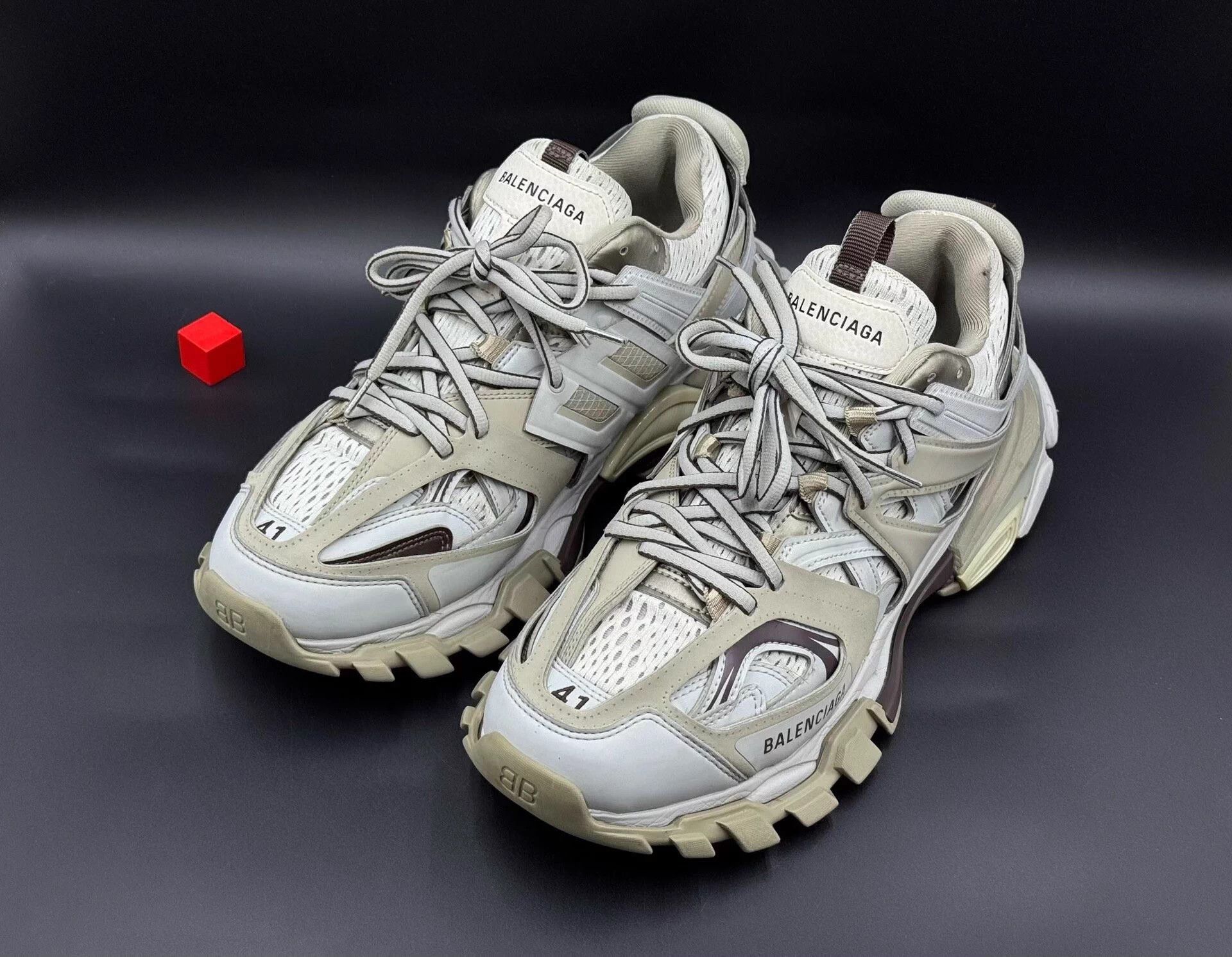 Balenciaga Balenciaga Track round-toe lace-up low-top men's gray Size US 8 / EU 41 - 1 Thumbnail