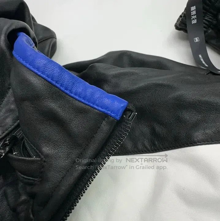Balenciaga Balenciaga Colorblock Logo Hooded Jacket for Men. Size US M / EU 48-50 / 2 - 6 Thumbnail