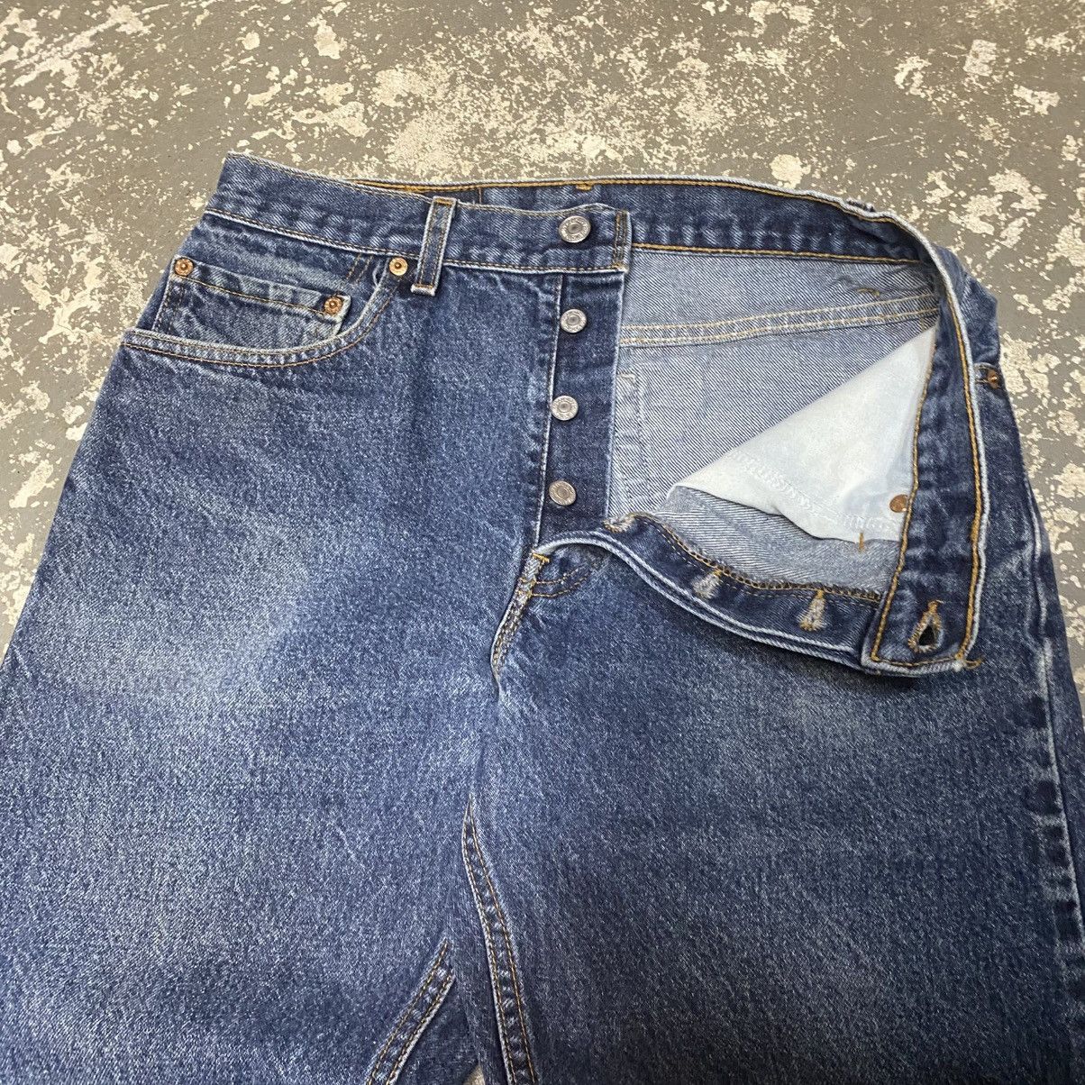 Levi's × Vintage Vintage Levi’s Ever Garment Guarantee Denim Jeans USA 90s Size US 30 / EU 46 - 3 Thumbnail
