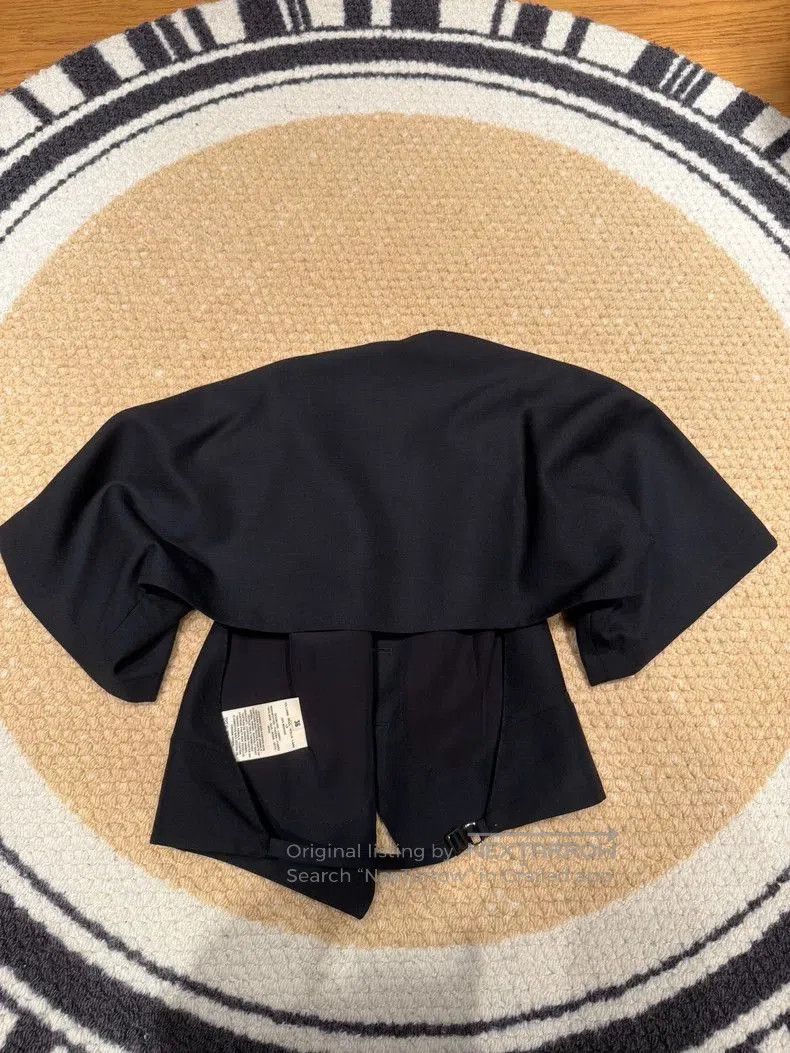 Hermes Hermes Black Short Blazer Coat. Size US XS / EU 42 / 0 - 5 Thumbnail
