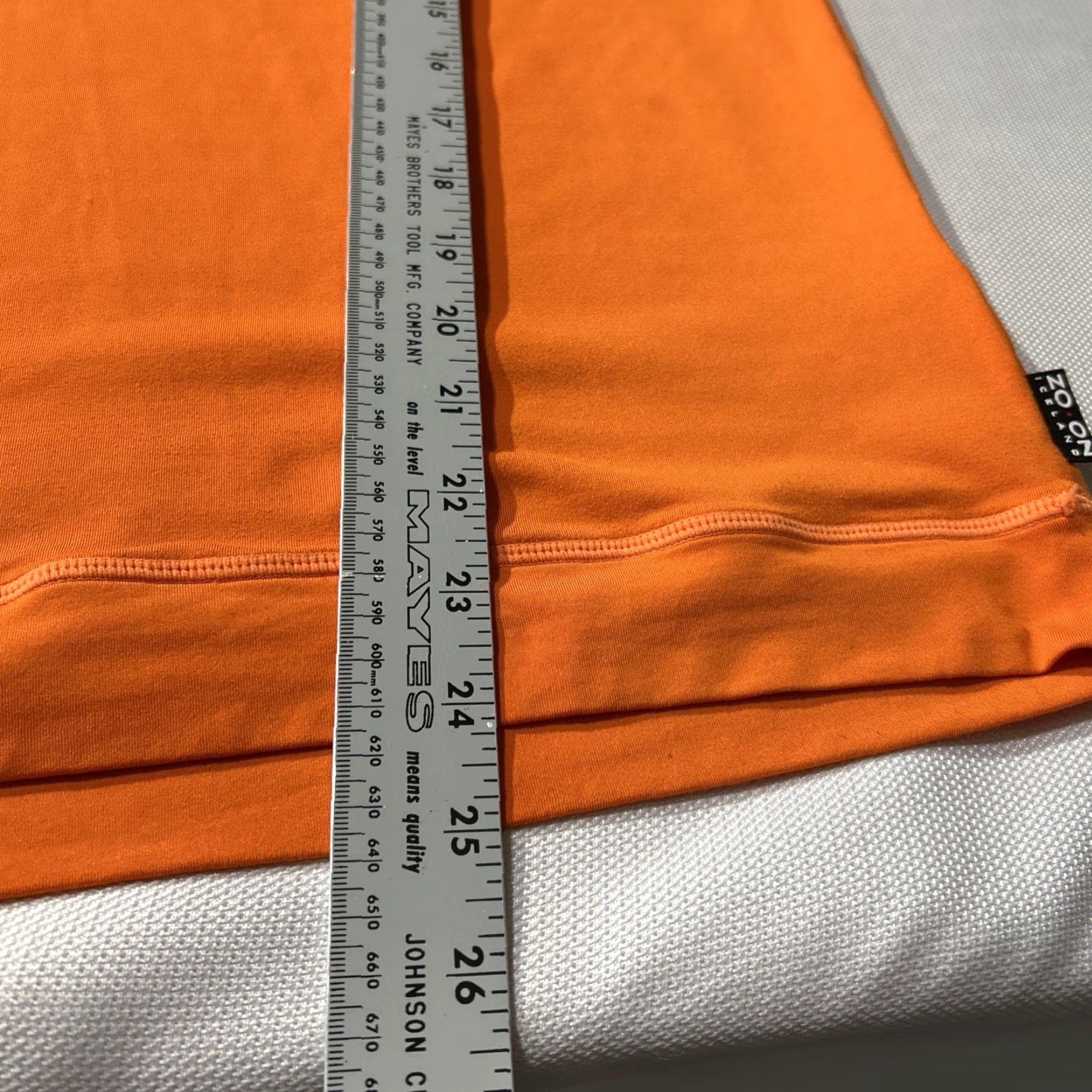 Vintage ZO•ON Iceland Mens Small Orange Hoodie T-Shirt Lightweight Unisex Adults S Long Sleeve 176 Size US S / EU 44-46 / 1 - 6 Thumbnail
