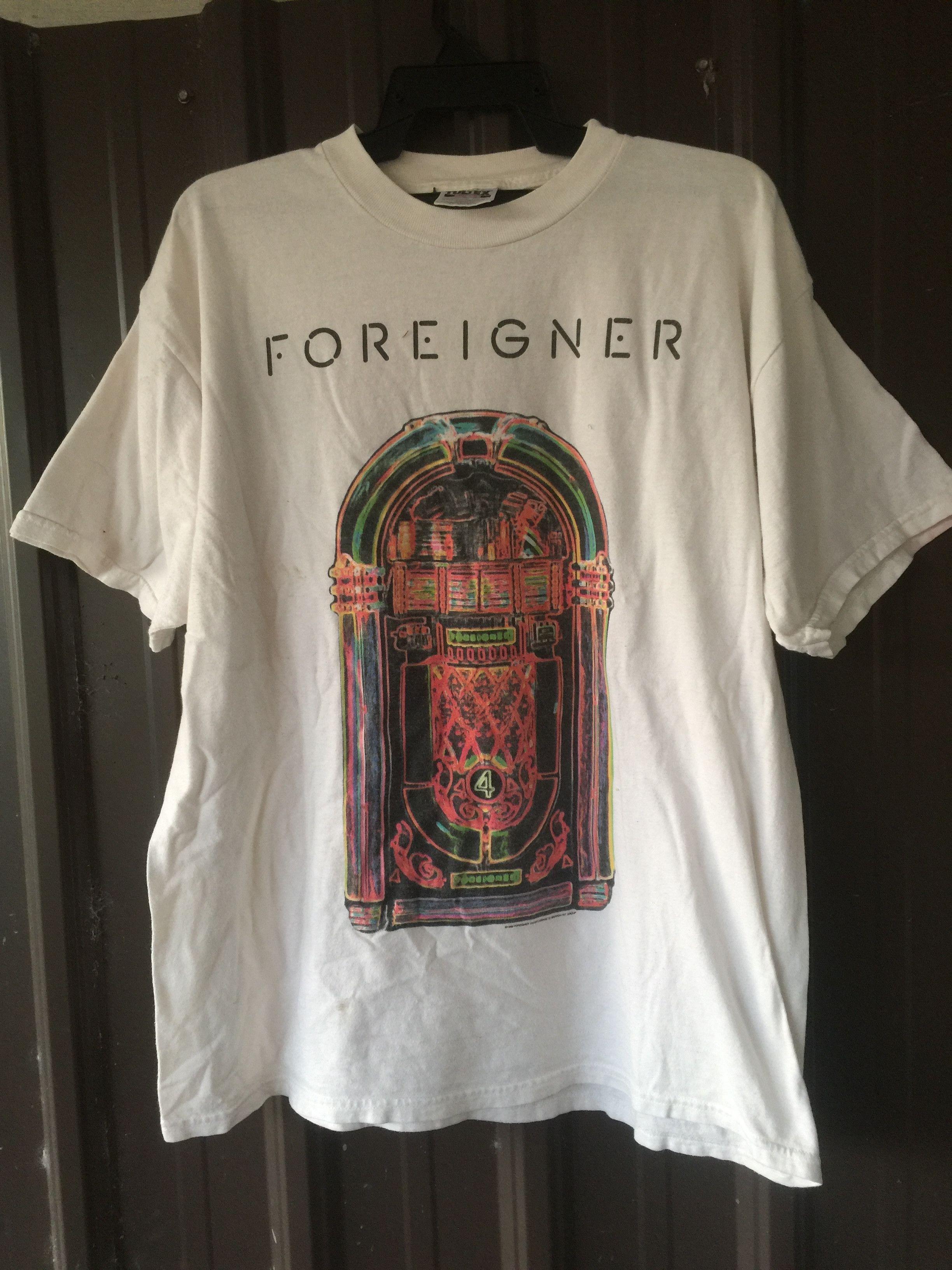 Band Tees × Vintage Vintage 90s Foreigner Band Juke Box Hero Tee Size US L / EU 52-54 / 3 - 1 Thumbnail