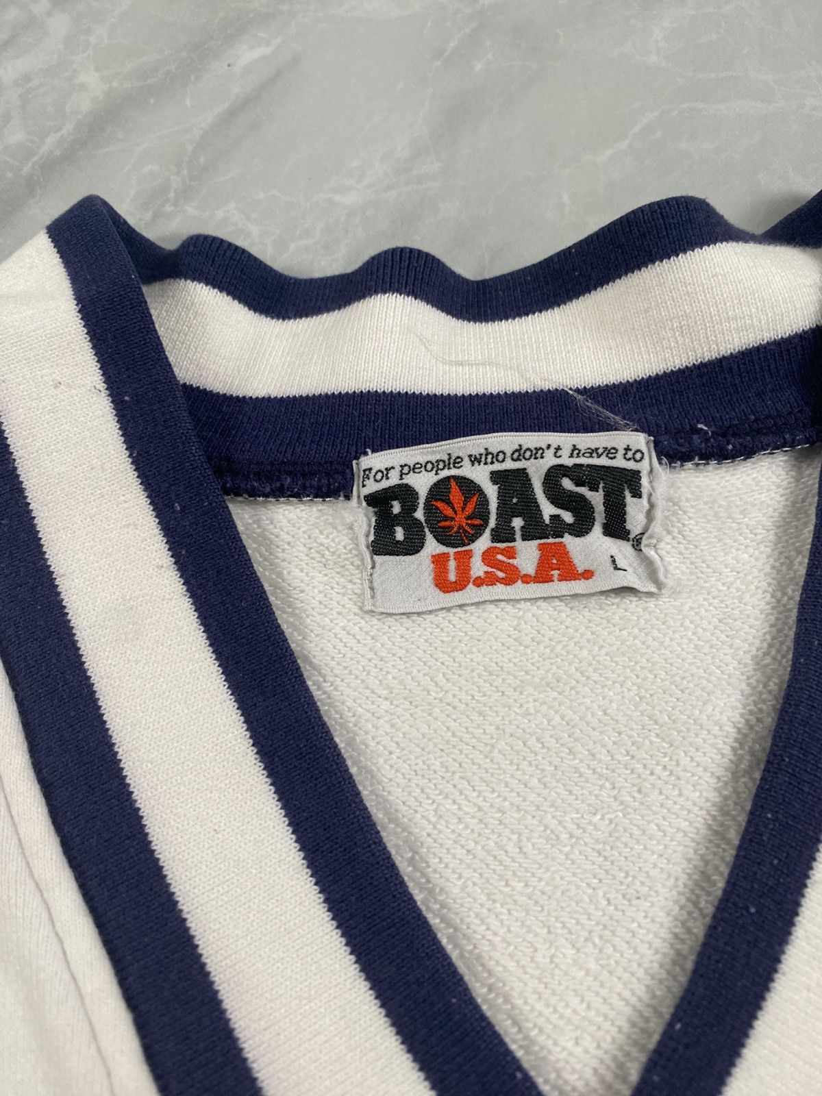 Boast Vintage Boast USA Marijuana V Neck Sweatshirt Size US L / EU 52-54 / 3 - 6 Thumbnail