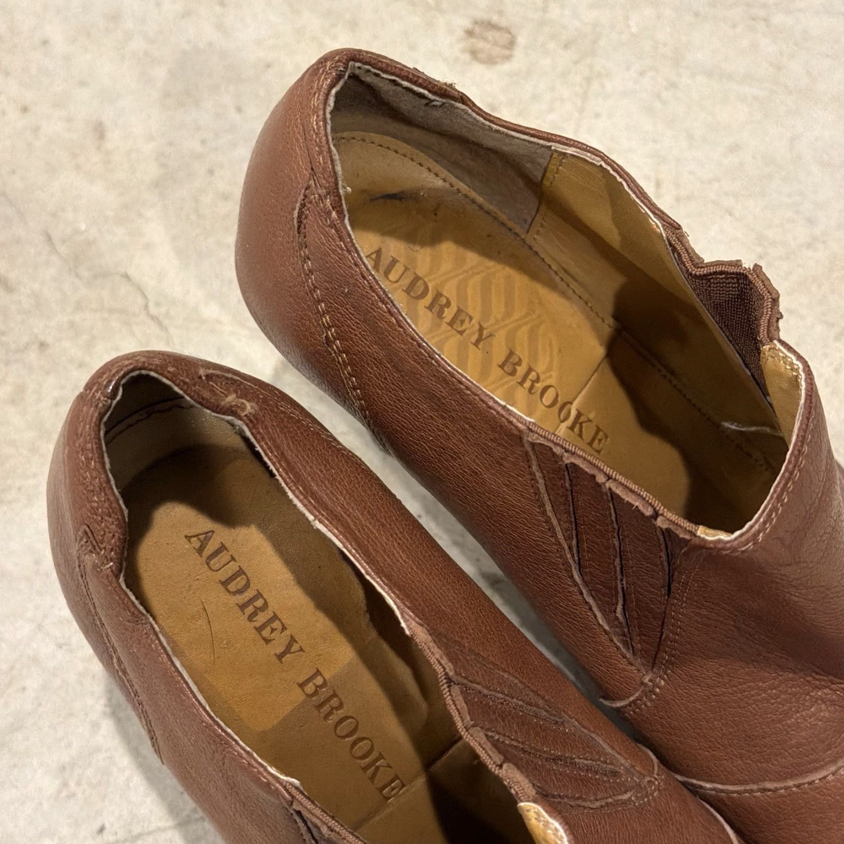 Vintage VINTAGE Audrey Brooke Avignon Brown Leather Slip On Ankle Booties Heels Sz 6.5 M Womens Bootie Size US 5 / IT 35 - 3 Thumbnail