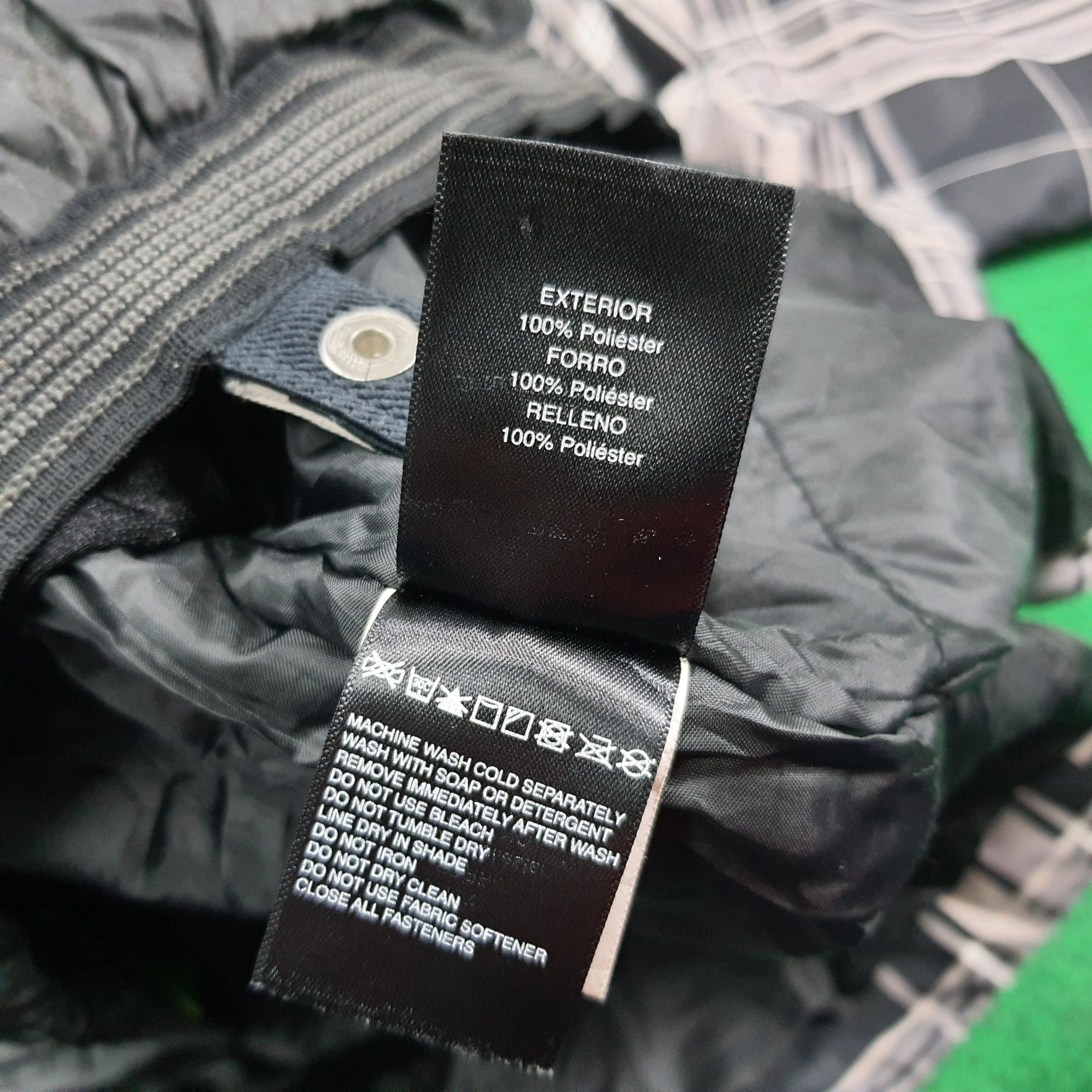 Quiksilver Vintage Quiksilver Snowboard Winter Technical Jacket C279N18 Size US L / EU 52-54 / 3 - 15 Thumbnail