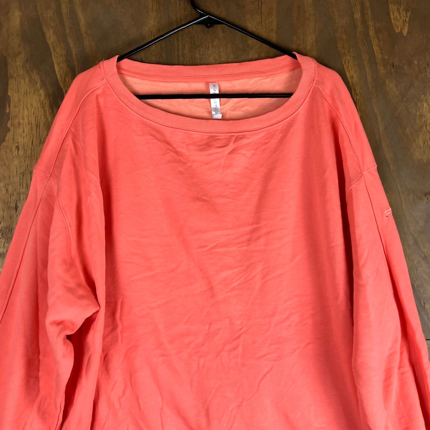 Fabletics Womens Sweater Crew Neck Coral St Tropez Cozy Fleece Cotton Blend XL Pullover Knit Relaxed Warmth