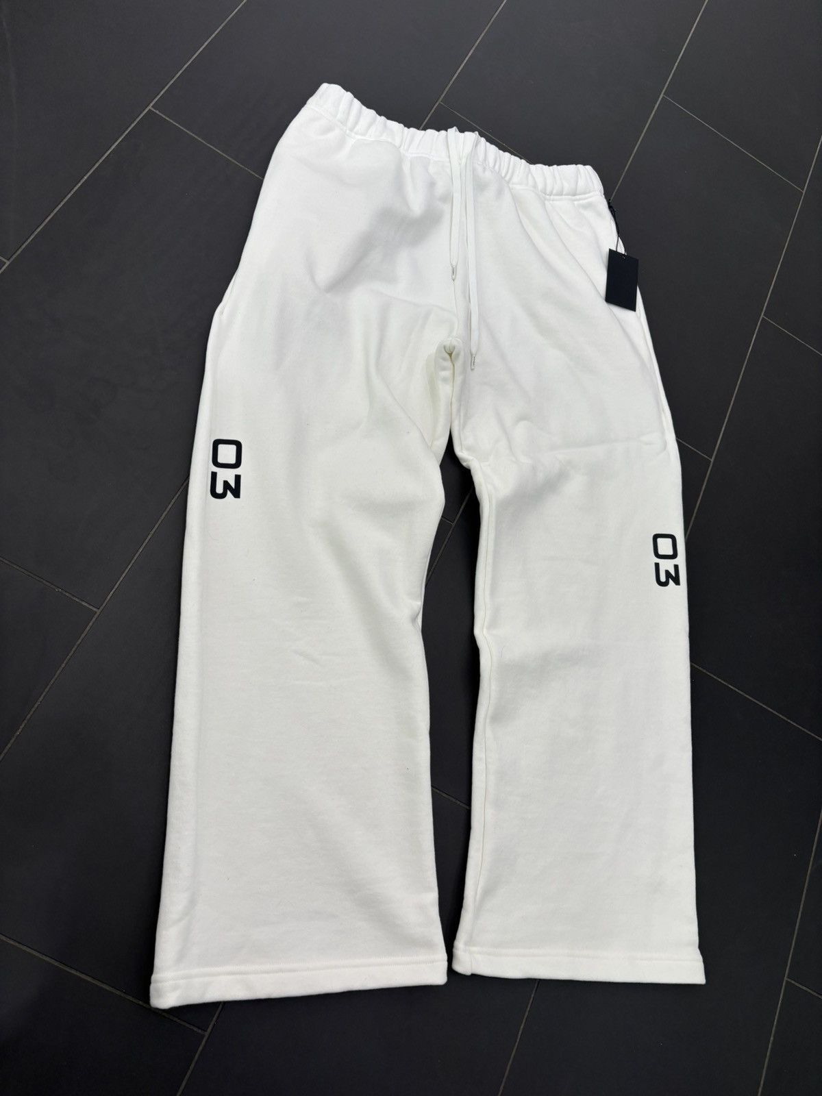 The GV Gallery THE GV GALLERY 03 SWEATPANTS Size US 34 / EU 50 - 1 Thumbnail