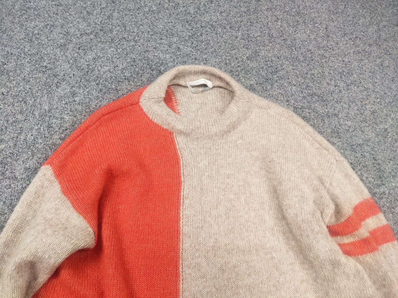 Hugo Boss Hugo Boss Alpaca Wool Blend loose sweater with colorful Size S / US 4 / IT 40 - 8 Thumbnail