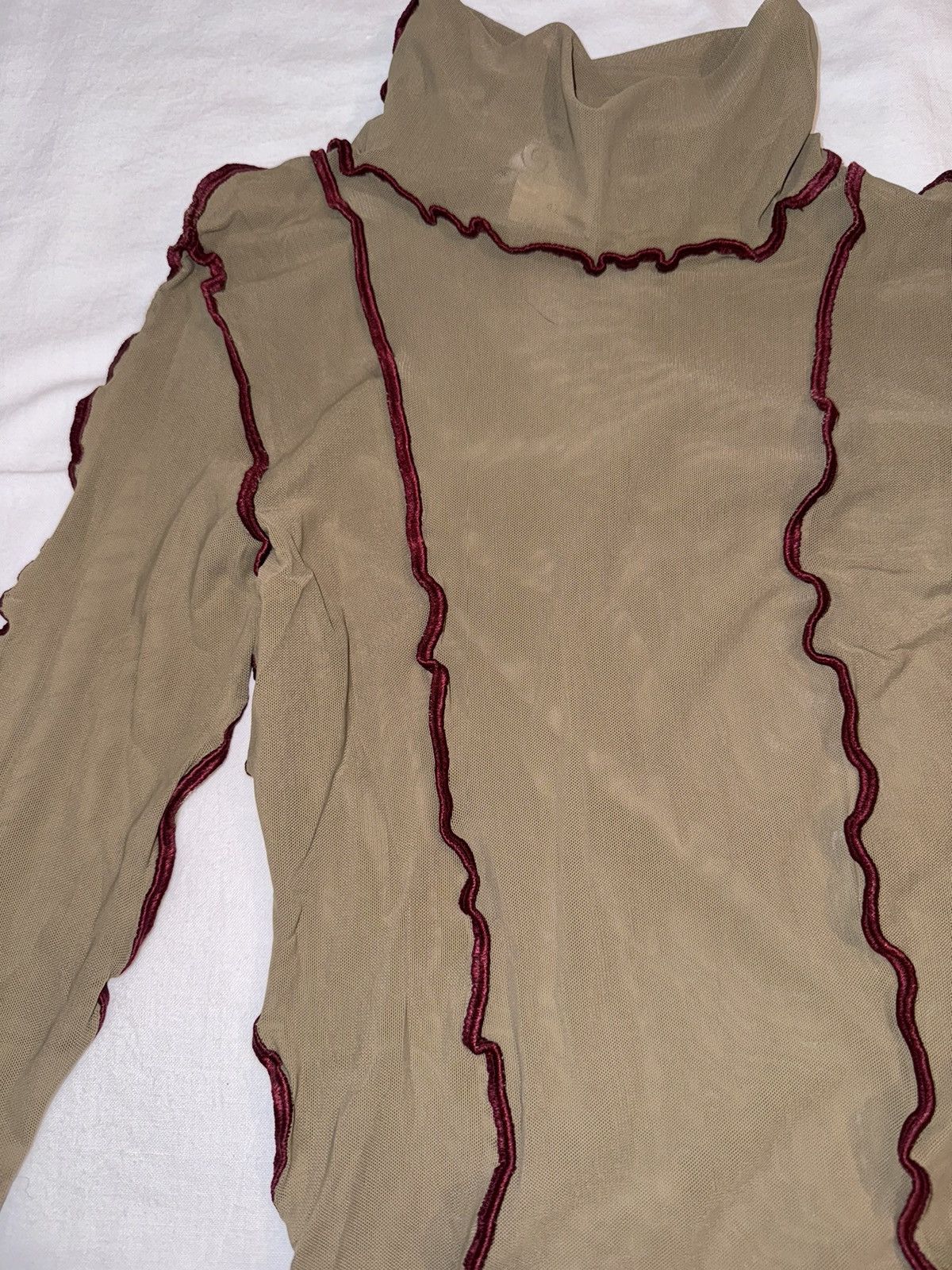 Designer Sexy designer artisanal mesh top with overlock Size M / US 6-8 / IT 42-44 - 1 Thumbnail