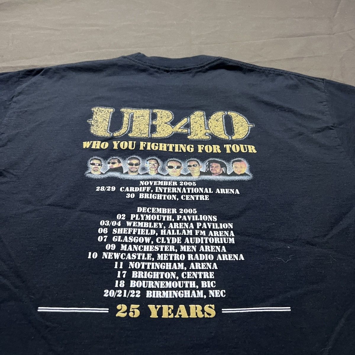 Band Tees Vintage Y2K UB40 Promo Tour Tee Reggae Dub music Size US L / EU 52-54 / 3 - 5 Thumbnail