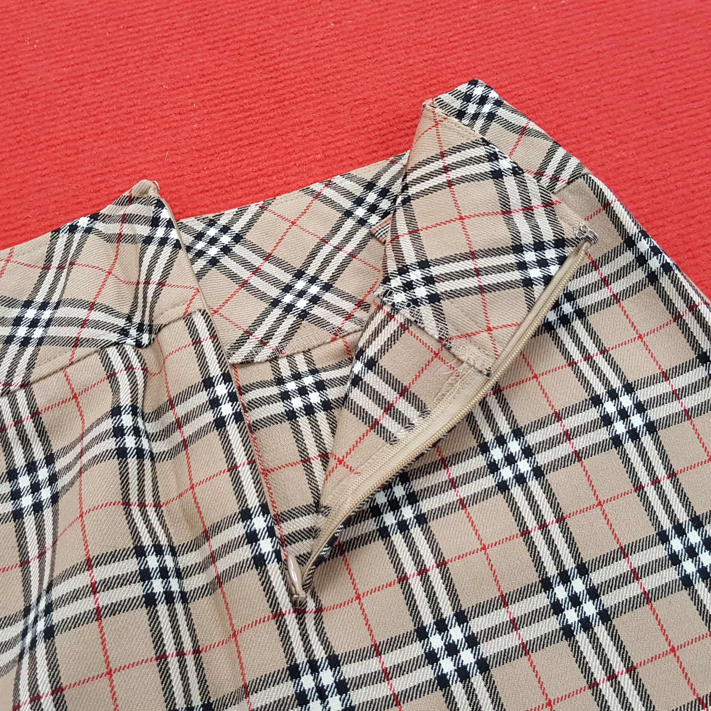 Burberry × Vintage Burberry London Nova Check Design Skirt Size 26" / US 2 / IT 38 - 7 Thumbnail