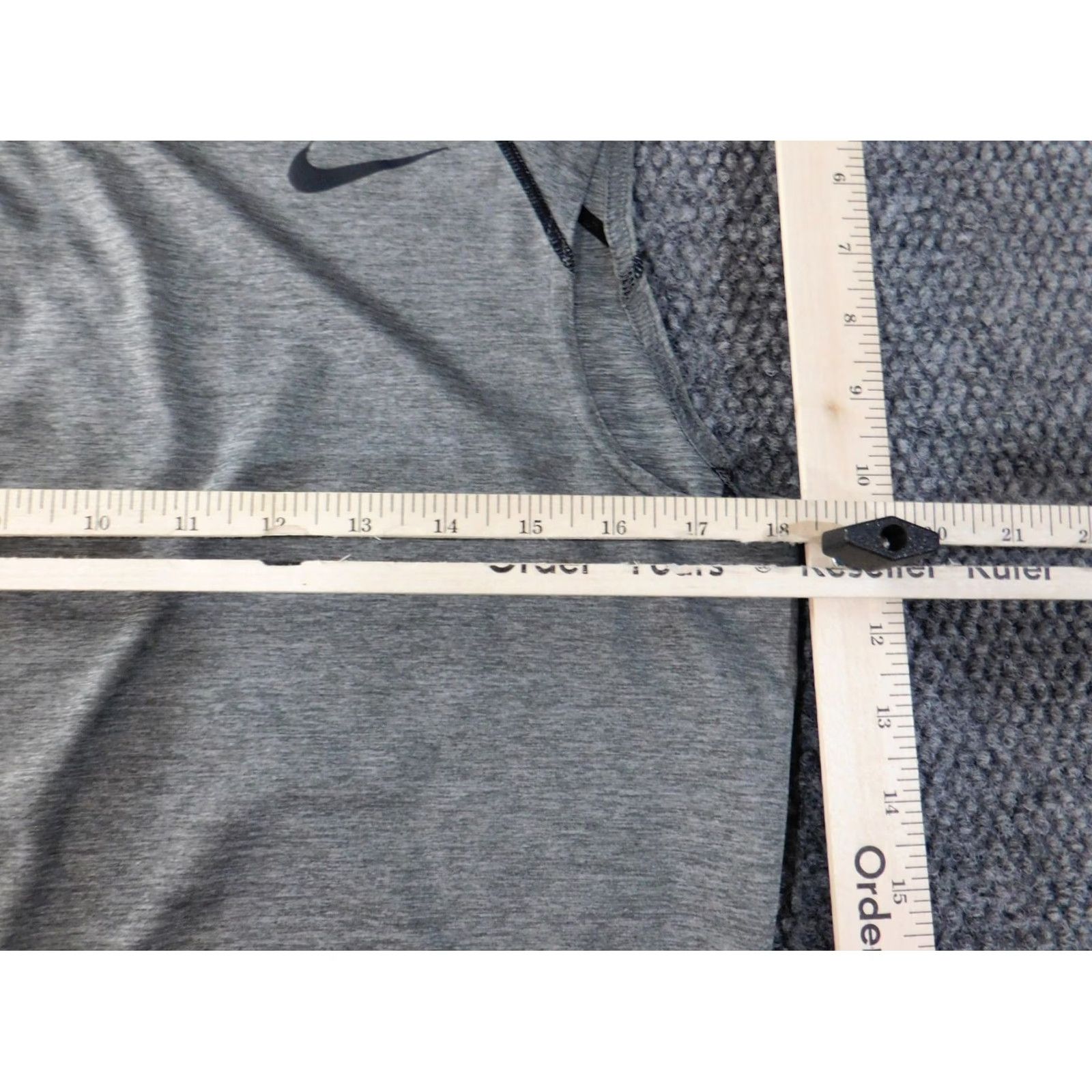 Nike Nike Pro Shirt Mens S Dri-Fit Gray Sleeveless Moisture Wicking Stretch Size US S / EU 44-46 / 1 - 6 Thumbnail