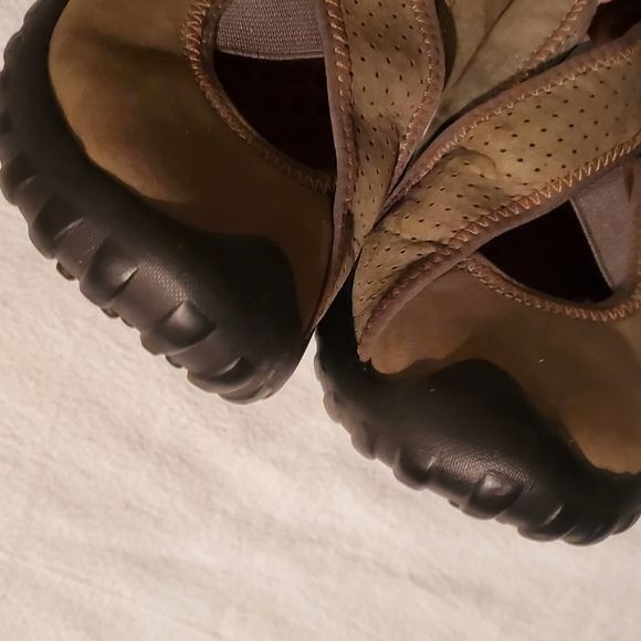 Vintage Private by Clark's Non-Slip Soles Suede Uppers Sz. 7.5 Loafe Size US 7.5 / IT 37.5 - 5 Thumbnail