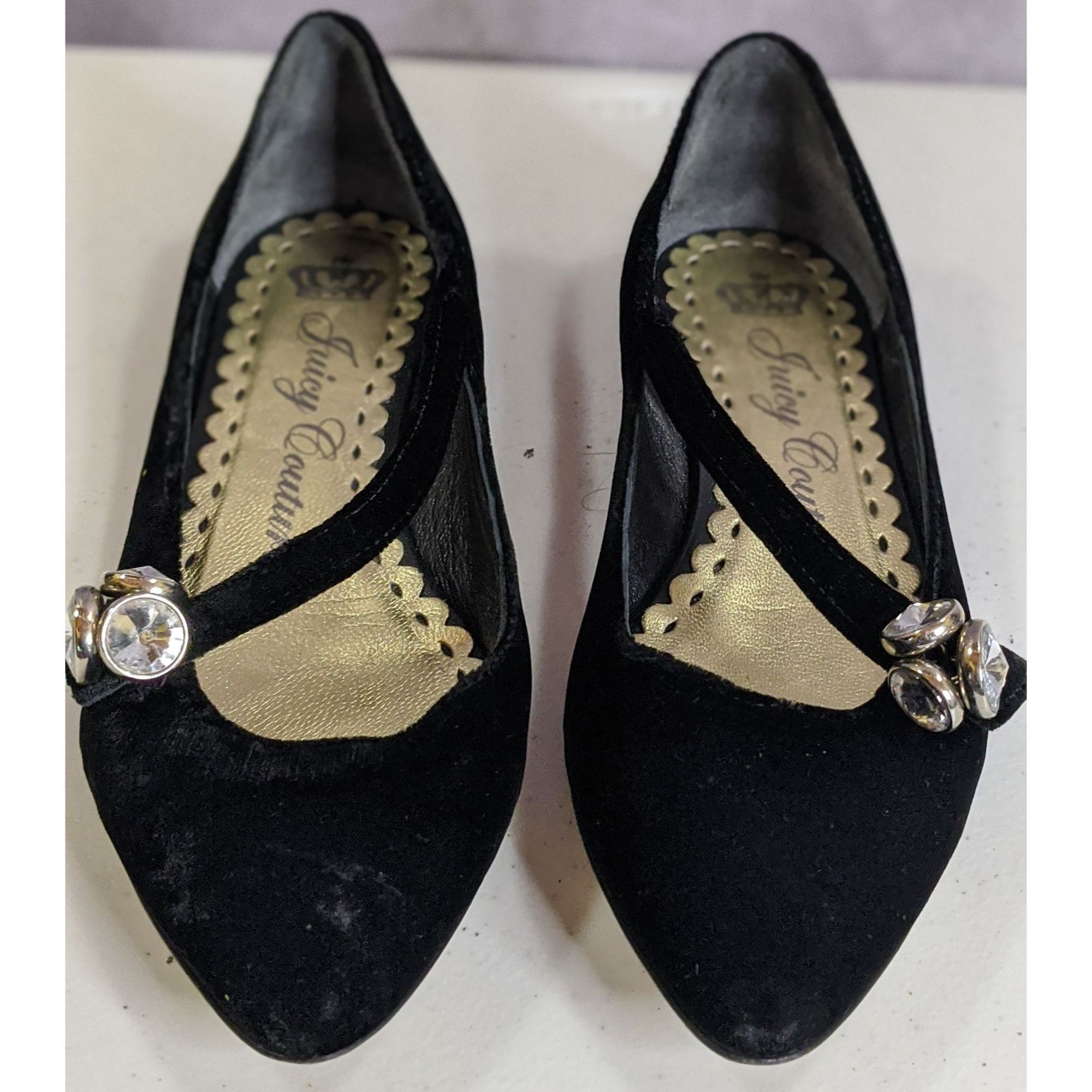 Juicy Couture Juicy Couture Black Velvet Rhinestone Embellished Flats Size Size US 6.5 / IT 36.5 - 1 Thumbnail