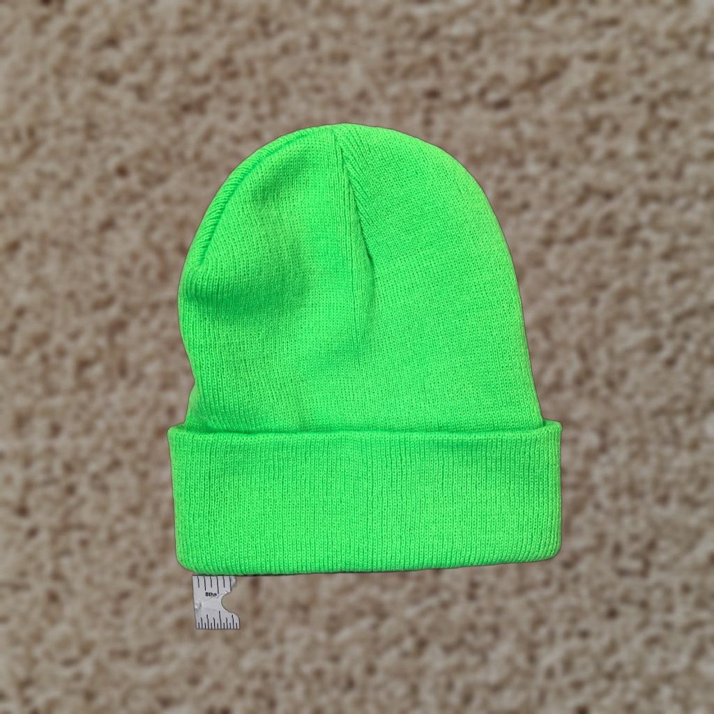 Vintage Beanie Beanie Hat Adult One Size Green High Visibility Knit 100% Acrylic Shell Winter Size ONE SIZE - 1 Thumbnail