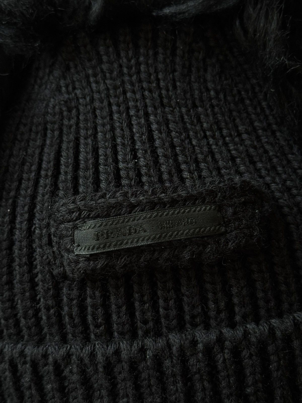 Prada Prada AW19 Mohawk Wool Beanie Size 32 - 7 Thumbnail