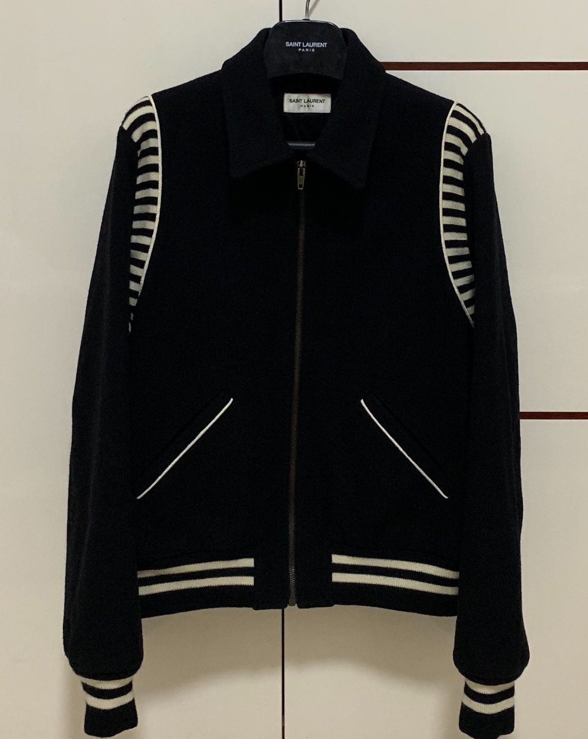 Yves Saint Laurent Saint laurent Black zebra lapel zipper Teddy jacket 2503-Ne Size US M / EU 48-50 / 2 - 1 Thumbnail
