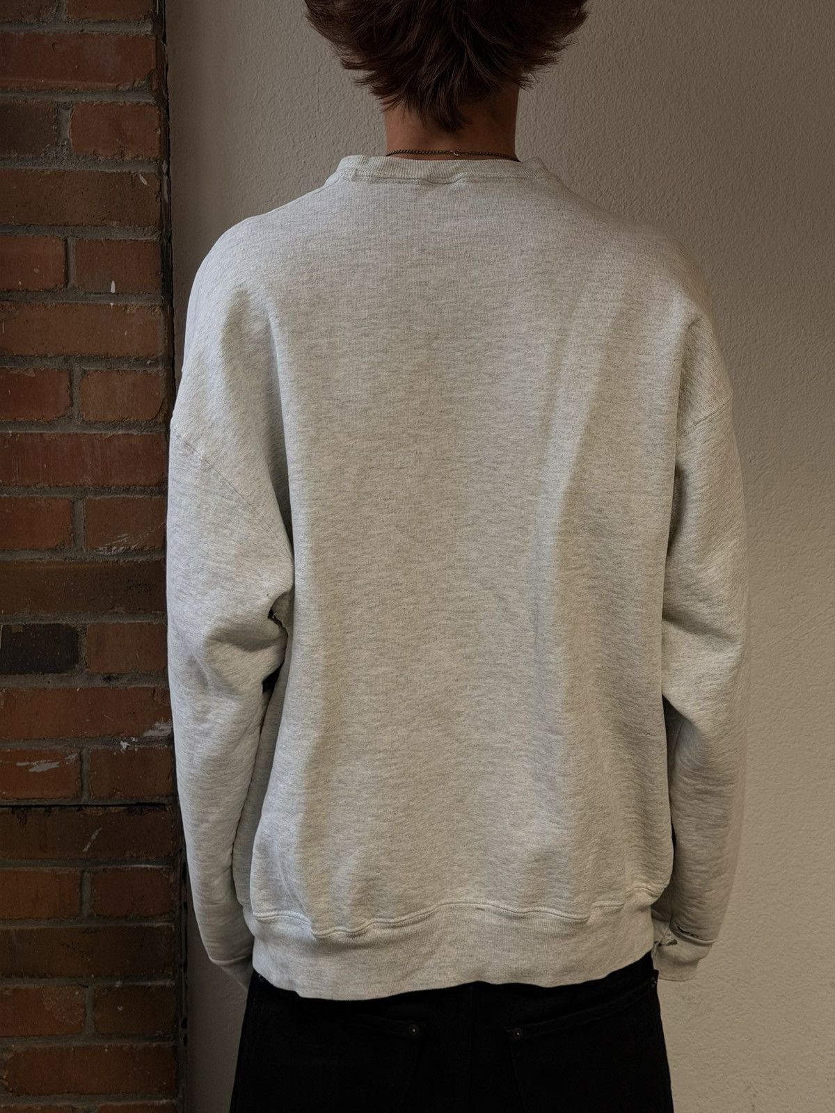 Vintage Vintage white harvard crewneck Size US L / EU 52-54 / 3 - 3 Thumbnail