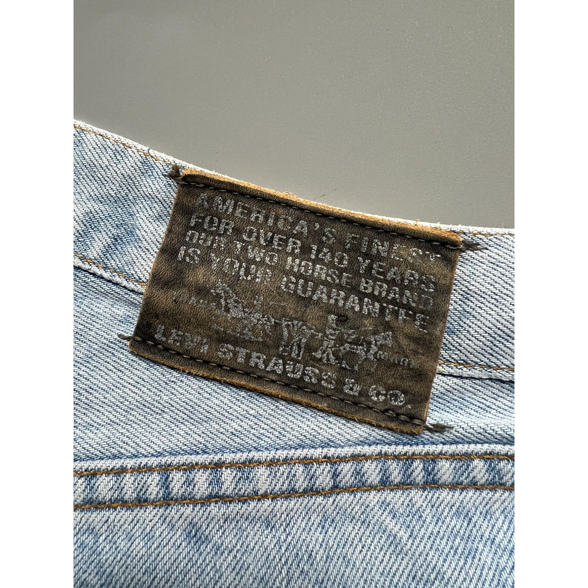 Levi's Levi’s 881 Light Wash Pocket Fade Denim Jeans Pants (Y1056) Size US 34 / EU 50 - 14 Thumbnail
