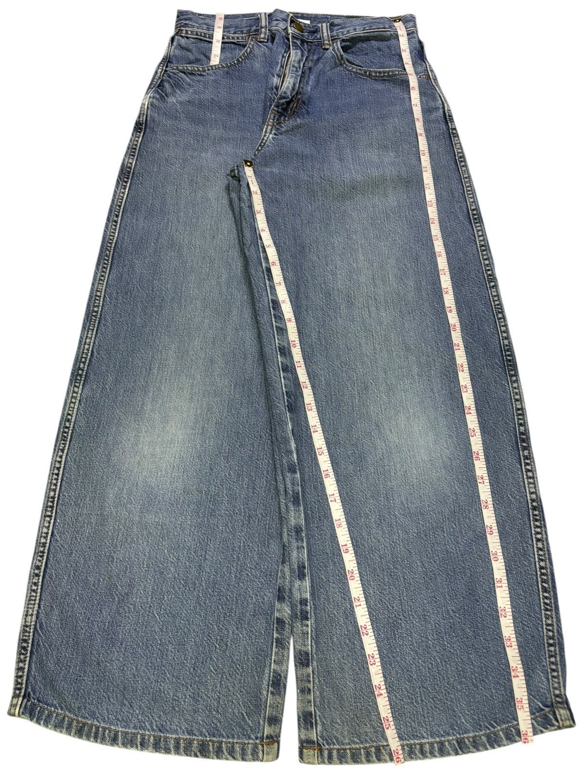 Uniqlo Vintage Uniqlo Lemaire Blue Wash Loose Baggy Jeans Size US 27 - 13 Thumbnail
