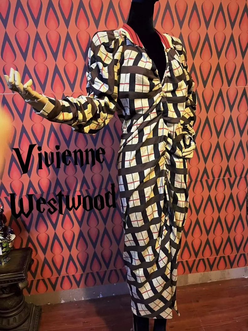 Vivienne Westwood Vivienne Westwood Classic retro plaid dress Size XL / US 12-14 / IT 48-50 - 1 Thumbnail
