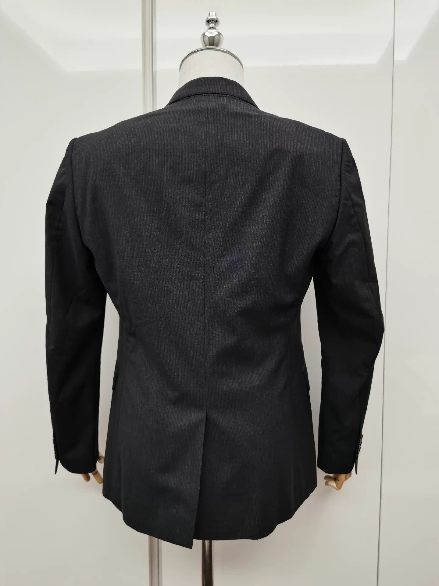 Burberry Burberry Dark Check Wool Suit 48 (Worn 1-2 Times) Size 48R - 5 Thumbnail