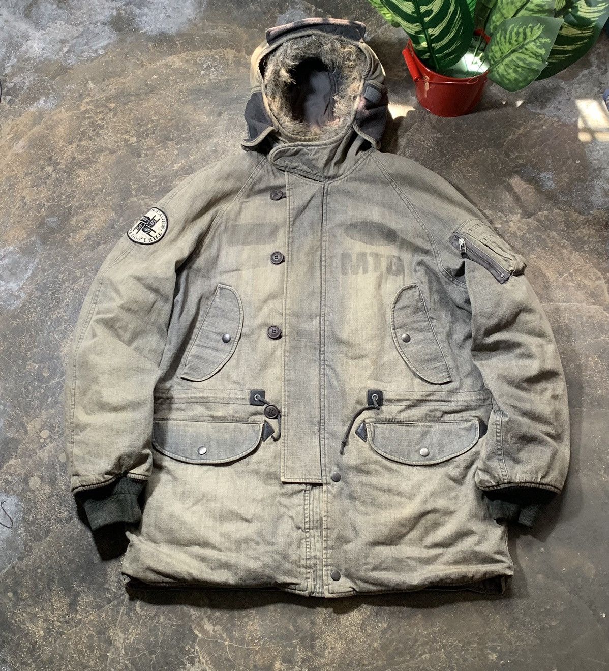 Montage Montage the 1000 faces Military Snorkel Hood Winter Parka Size US XL / EU 56 / 4 - 1 Thumbnail