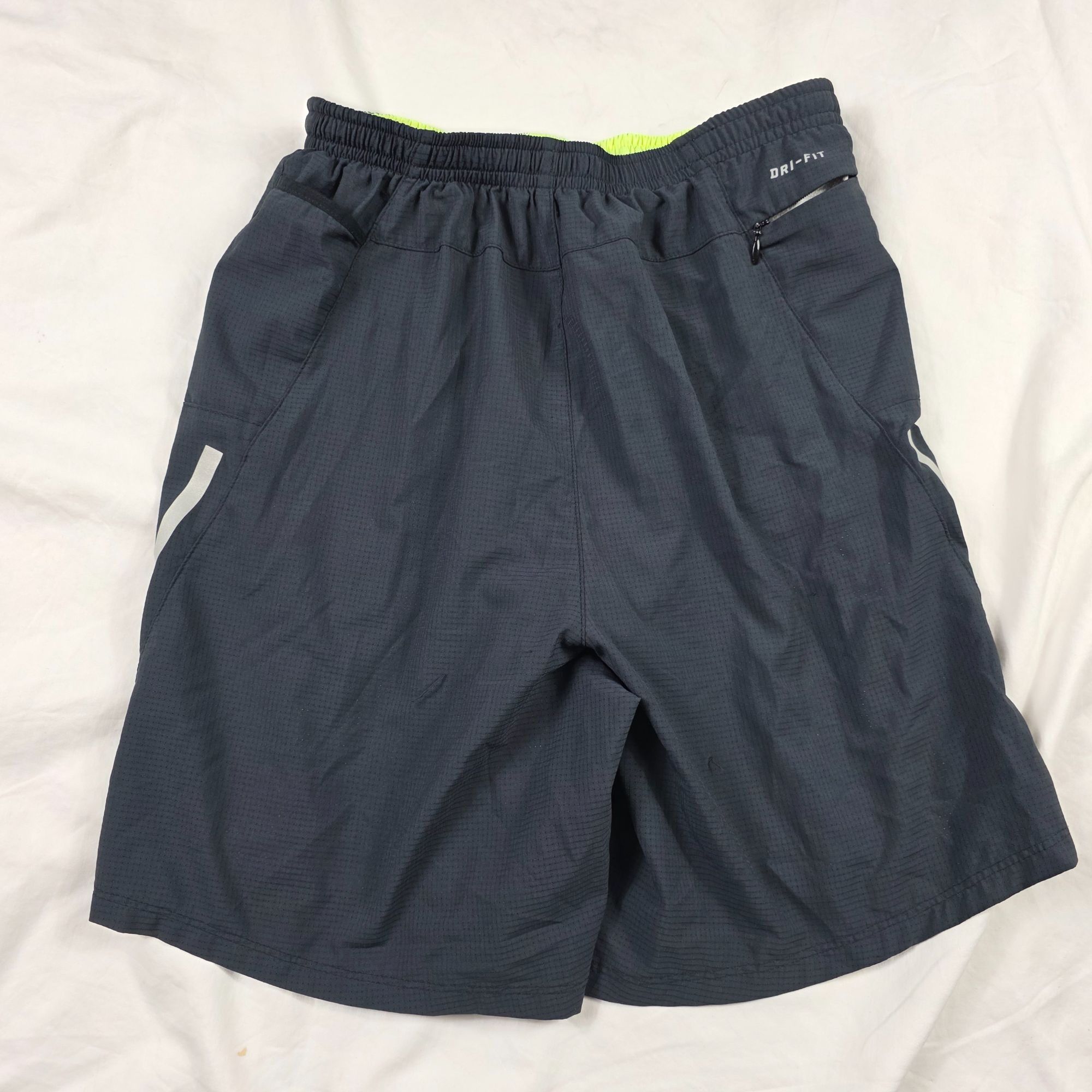 Nike Nike Dri Fit Mens Medium Black Green Running Shorts Lightwei Size US 40 / EU 56 - 1 Thumbnail